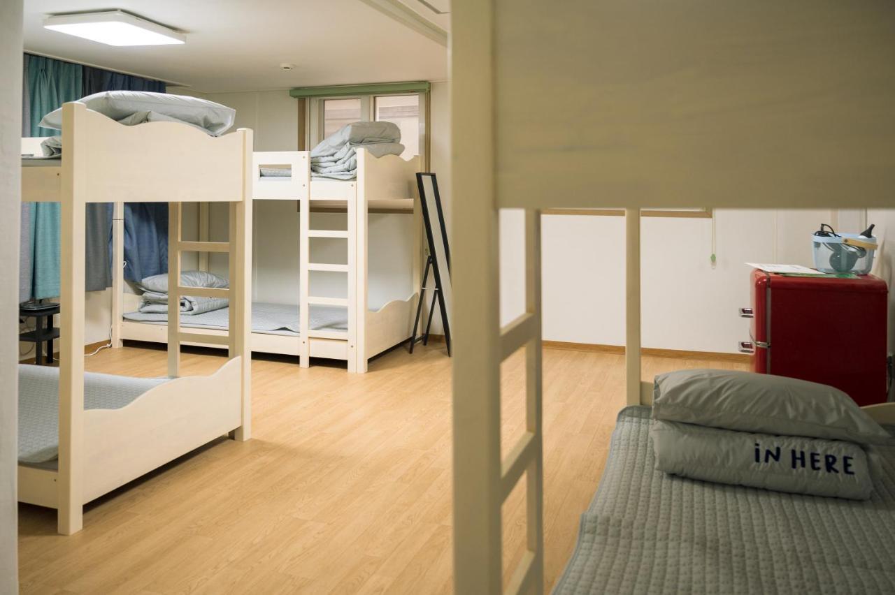 Inhere Guesthouse Кёнджу Экстерьер фото